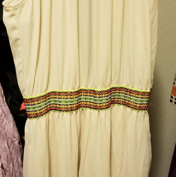 Romper - Picture 2 of 3